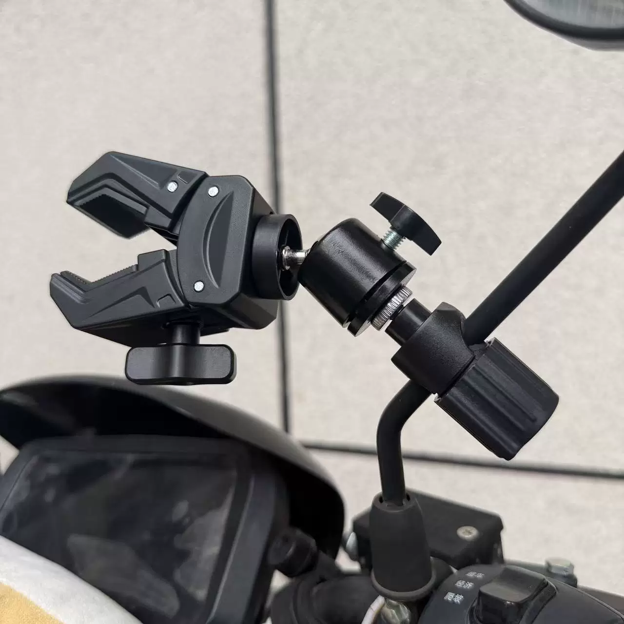 金属クランプ丸管バックミラーブラケット電気自動車用工具不要設 - Pan Tilt Bracket のレビューと価格