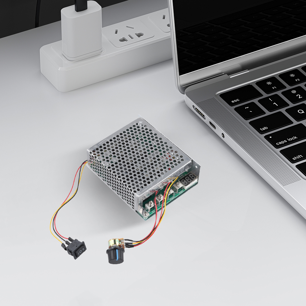 PWM DC モーター速度コントローラー DC 10-55V - Motor Driver Module のレビューと価格