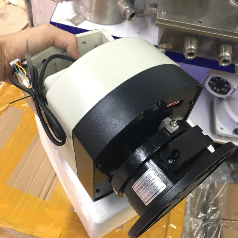 24V AC対応ヘビーデューティー屋外PTZブラケット、RS - Pan Tilt Bracket のレビューと価格